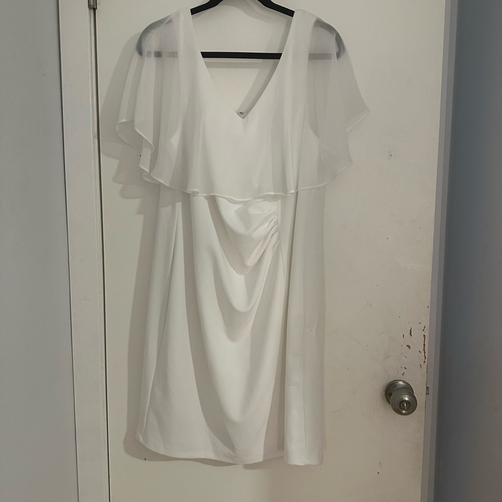 Short white dress